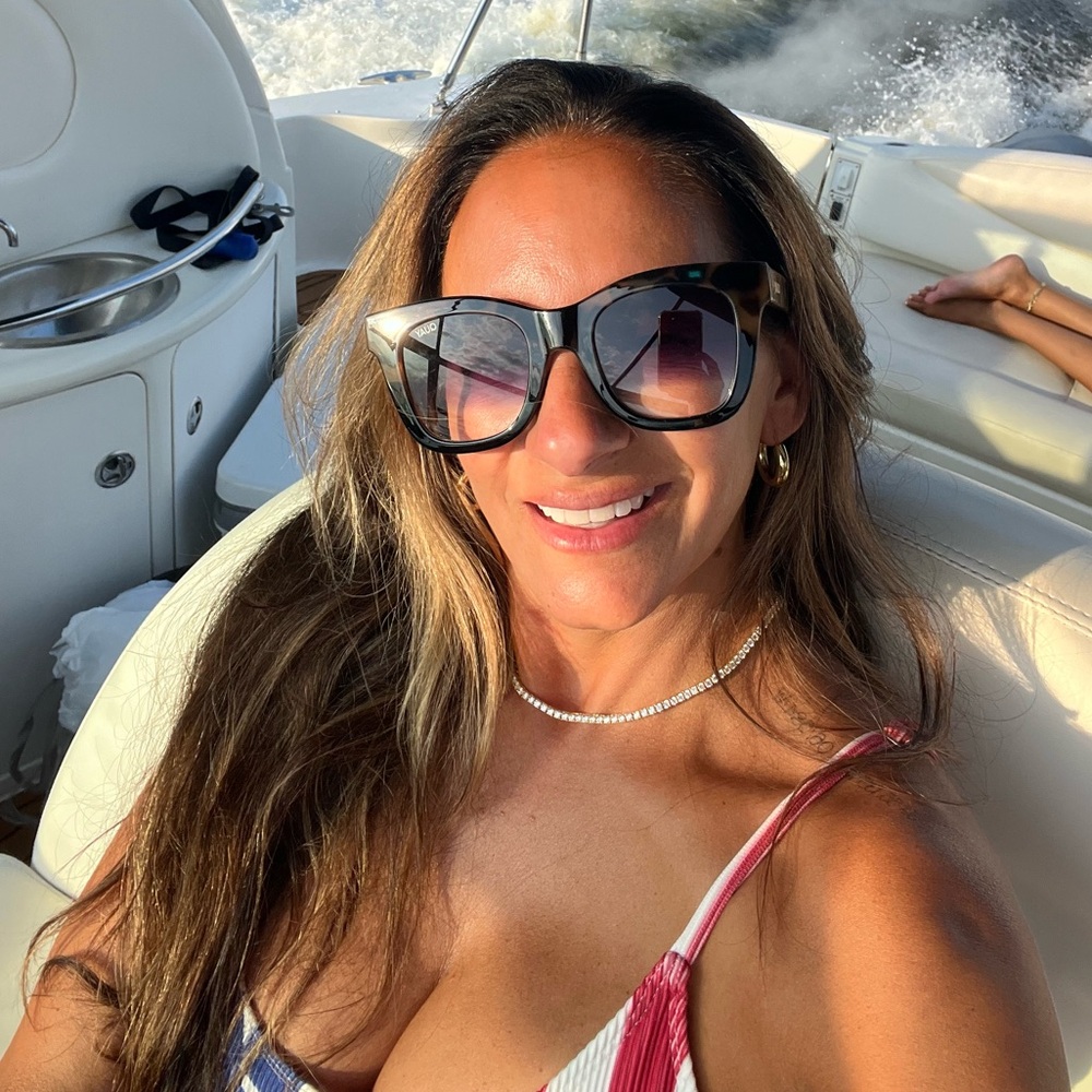 Meet your Posher, Vanessa